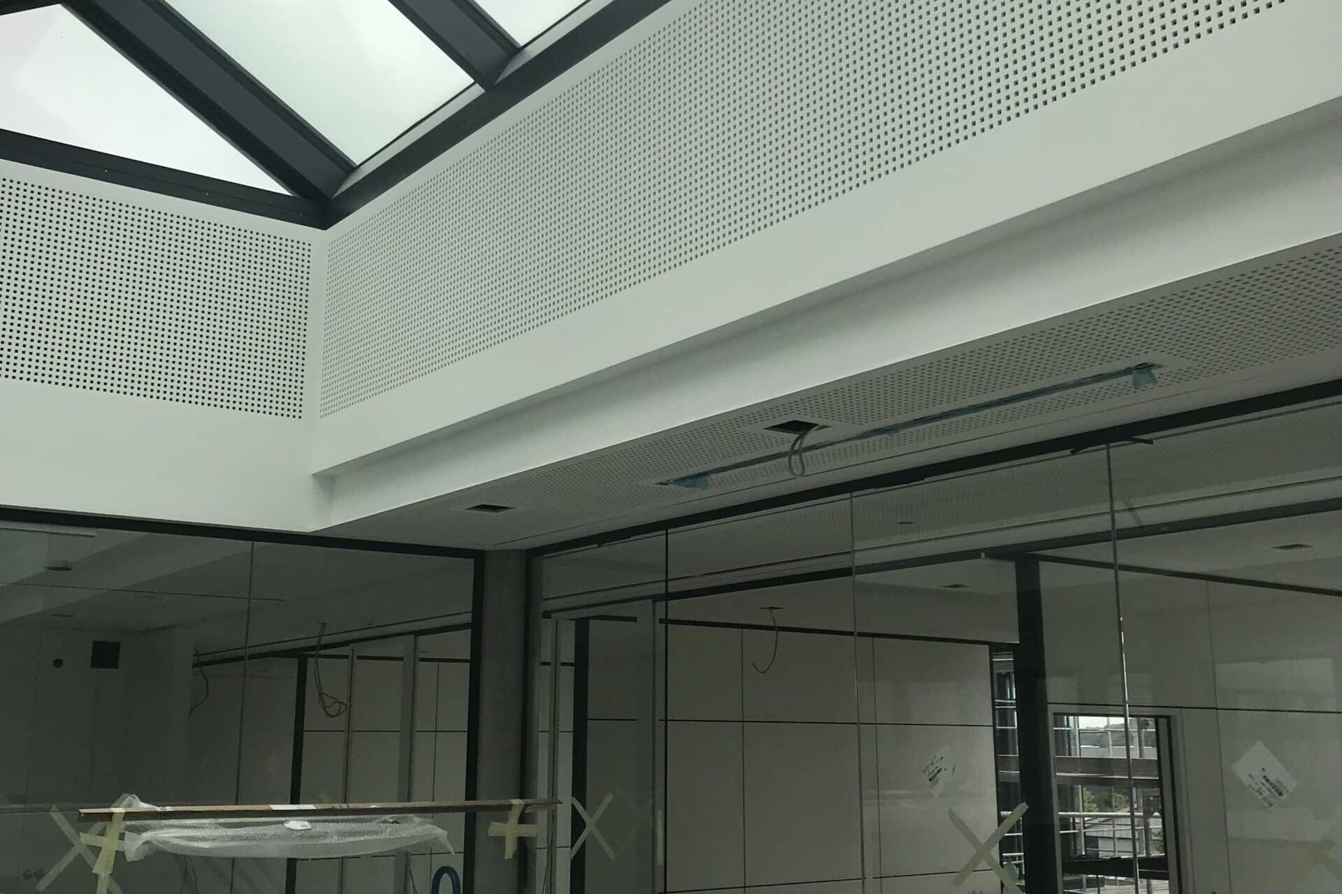 18029 innen5 scaled 1920x1280 - Verwaltungsgebäude Richter + Frenzel GmbH  Co. KG