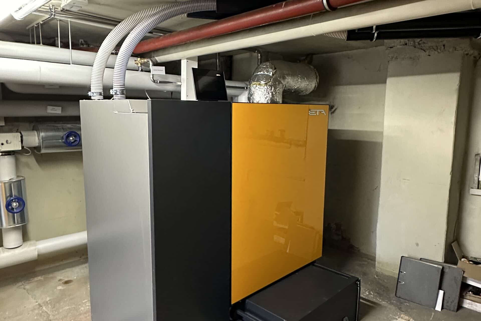 Neue Heizungsanlage scaled 1920x1280 - Vermessungsamt Wasserburg